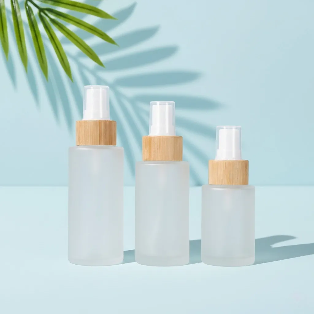 Wholesale Flat Shoulder Glass Bamboo Spray Bottle