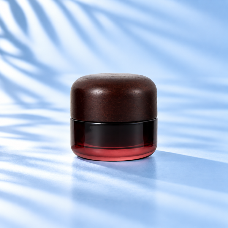50g burgundy gradient glass cream jar with dark solid wood lid